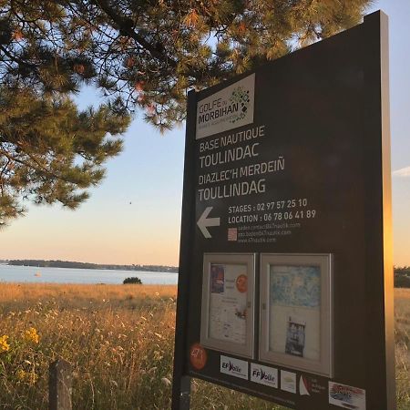 Maison Vue Mer Dans Le Golfe Du Morbihan Баден Экстерьер фото